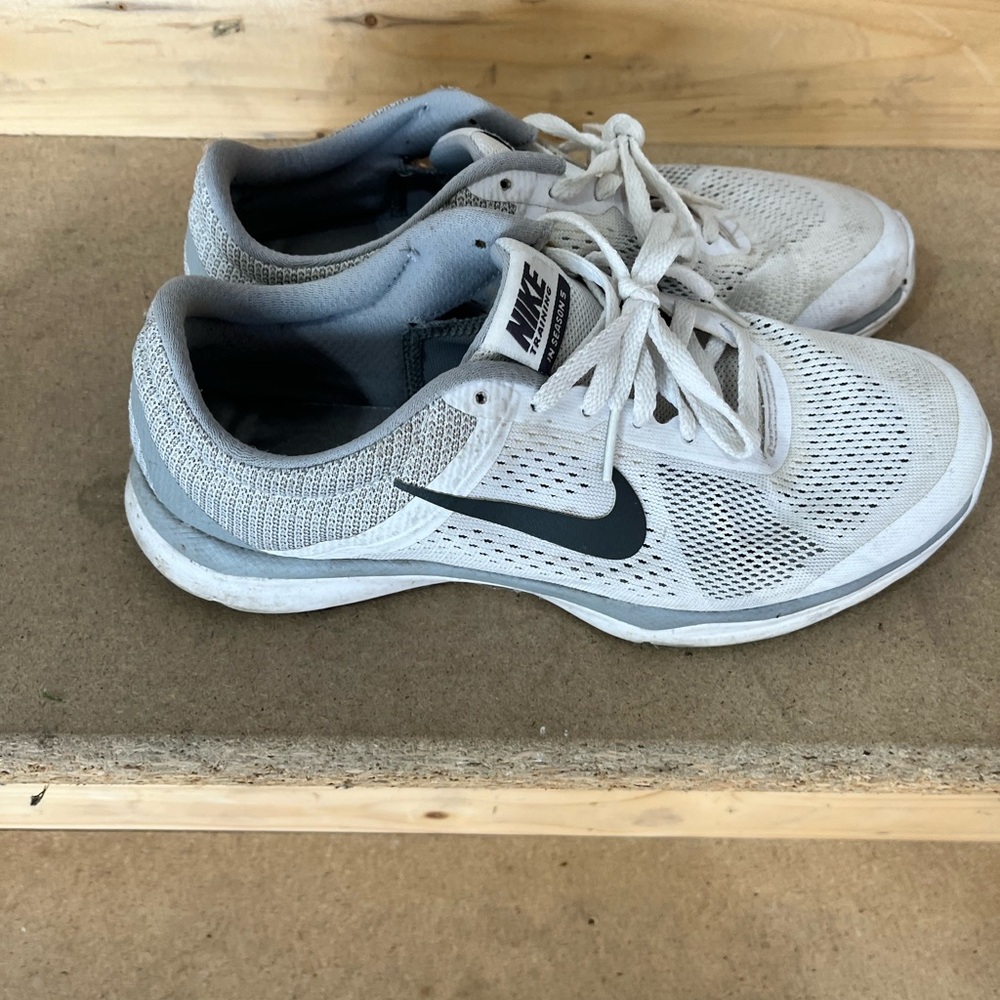 Nike women’s  White and Black Athletic Shoes
